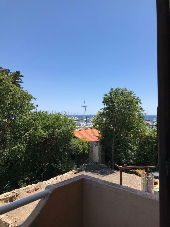 Hotel La Calanque Mandelieu La Napoule Bagian luar foto