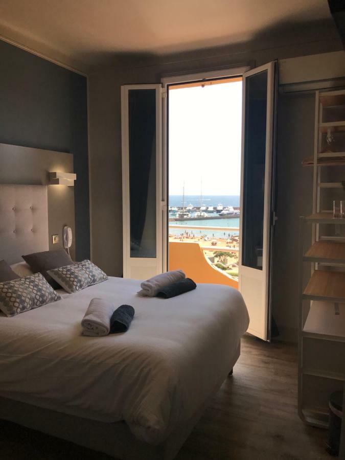 Hotel La Calanque Mandelieu La Napoule Bagian luar foto